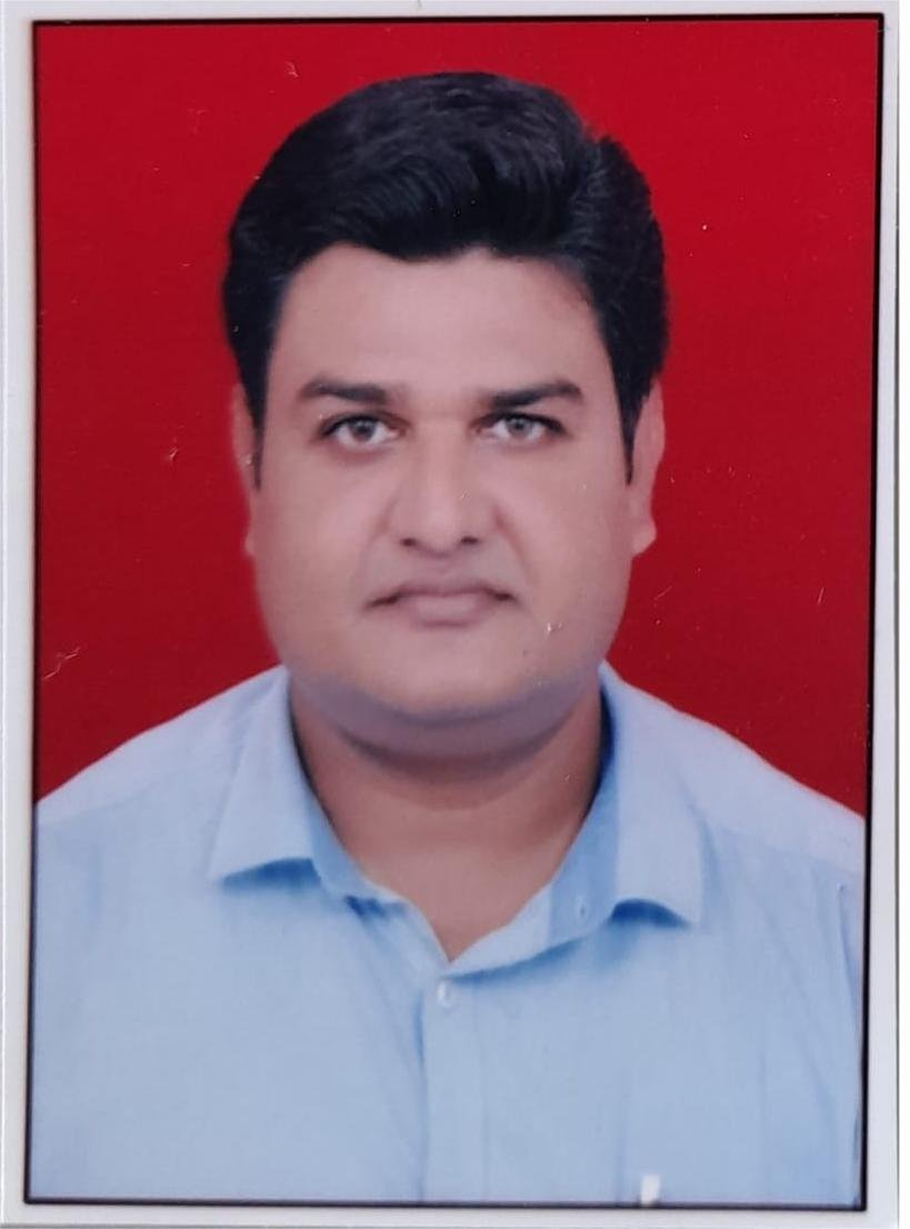 Zakeer Hussain - Image 2